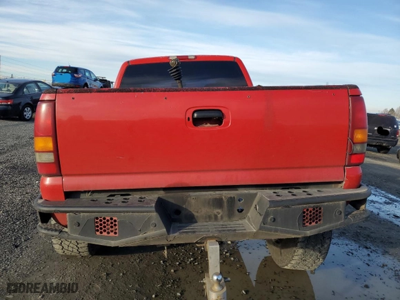 1999 Chevrolet Silverado 1500 LT with VIN 1GCEK19T9XE152388, listed as a Copart auction lot 44452325 with 242,073 mi miles and Salvage Title. Bid and sale history available at carsss.com. Image 6.