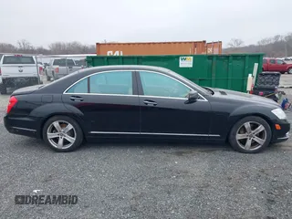 2010 Mercedes-Benz S 550 with VIN WDDNG8GB7AA329979, listed as a IAAI auction lot 41783705 with 124,126 mi miles and . Bid and sale history available at DreamBid. Image 13.