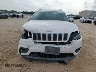 2019 Jeep Cherokee Latitude with VIN 1C4PJLCB2KD307482, listed as a Copart auction lot 59474485 with 69,628 mi miles and Salvage title. Bid and sale history available at DreamBid. Image 5.