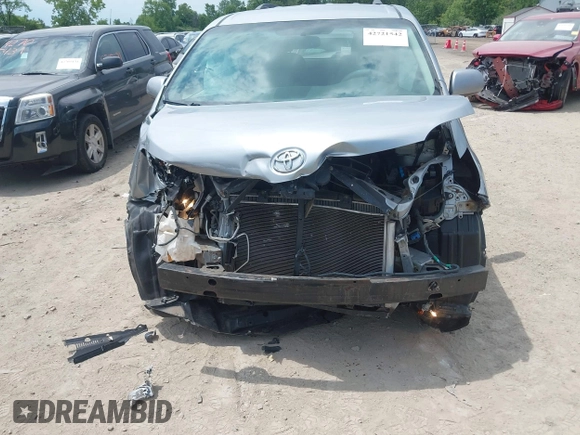 2011 Toyota Sienna LE AAS with VIN 5TDKK3DCXBS156328, listed as a IAAI auction lot 42721542 with 153,286 mi miles and . Bid and sale history available at DreamBid. Image 6.