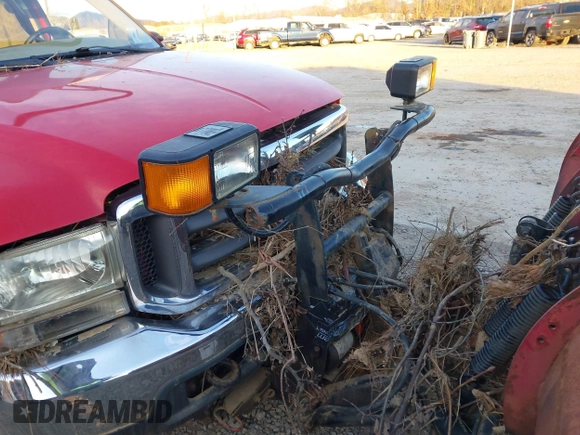 2000 Ford Super Duty F-250 XL with VIN 1FTNF21F4YED71549, listed as a IAAI auction lot 40983462 with 1 mi miles. Bid and sale history available at carsss.com. Image 14.