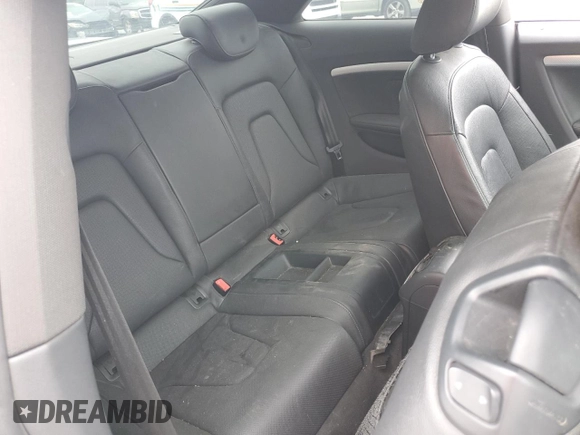 2014 Audi RS 5 z VIN WUAC6AFR4EA900833, wystawiony jako Copart lot #55972465 z przebiegiem Nie podano mil oraz Szkoda całkowita • Salvage title. Historia ofert i sprzedaży dostępna na DreamBid. Obrazek 10.