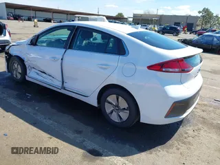 2022 Hyundai Ioniq SE with VIN KMHC75LC1NU268983, listed as a IAAI auction lot 41851313 with 34,865 mi miles and . Bid and sale history available at DreamBid. Image 3.