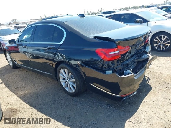 2019 BMW 7 Series 740i с VIN WBA7E2C50KB216826, выставлен на аукционе IAAI как лот 39659011 с пробегом Не указан миль и . История ставок и продаж доступна на DreamBid. Изображение 3.