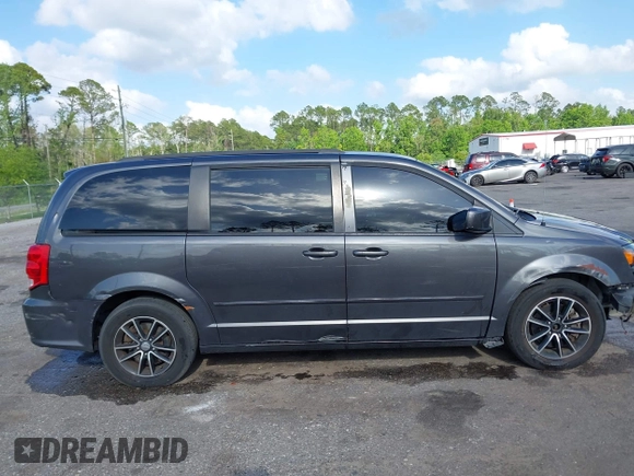 2016 Dodge Grand Caravan R/T with VIN 2C4RDGEG0GR365935, listed as a IAAI auction lot 41986129 with 133,315 mi miles and . Bid and sale history available at DreamBid. Image 13.