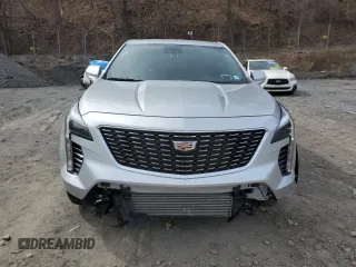 2022 Cadillac XT4 AWD Luxury with VIN 1GYFZBR46NF144622, listed as a Copart auction lot 51597195 with 29,304 mi miles and Salvage Title. Bid and sale history available at carsss.com. Image 5.