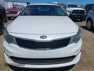 2016 Kia Optima LX with VIN 5XXGT4L31GG008961, listed as a IAAI auction lot 42148050 with 184,465 mi miles. Bid and sale history available at carsss.com. Image 6.