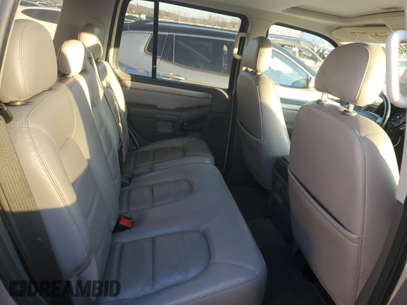 2004 Ford Explorer XLT z VIN 1FMZU73WX4ZA98942, wystawiony jako Copart lot #85046544 z przebiegiem 108 909 mil mil oraz Szkoda całkowita • Salvage title. Historia ofert i sprzedaży dostępna na DreamBid. Obrazek 11.