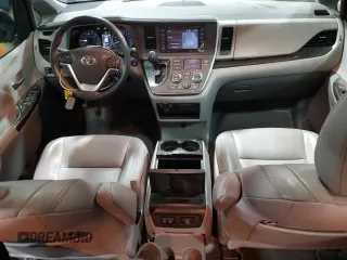 2018 Toyota Sienna XLE Auto Access Seat с VIN 5TDYZ3DCXJS936205, выставлен на аукционе Copart как лот 56593605 с пробегом 100 515 миль миль и Списание • Salvage title. История ставок и продаж доступна на DreamBid. Изображение 8.