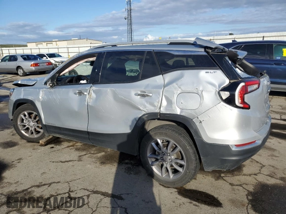 2022 GMC Terrain SLT with VIN 3GKALVEV5NL154117, listed as a Copart auction lot 45581315 with 63,445 mi miles and Salvage Title. Bid and sale history available at DreamBid. Image 2.