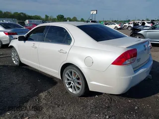 2010 Mercury Milan Premier with VIN 3MEHM0JA2AR633601, listed as a IAAI auction lot 42028637 with 114,122 mi miles and . Bid and sale history available at DreamBid. Image 3.