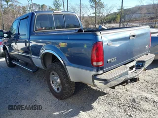 2007 Ford Super Duty F-250 XL with VIN 1FTSW21557EA28421, listed as a IAAI auction lot 41691667 with 142,551 mi miles. Bid and sale history available at carsss.com. Image 3.