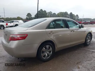 2007 Toyota Camry CE with VIN 4T1BE46K67U178830, listed as a IAAI auction lot 40710472 with 101,024 mi miles. Bid and sale history available at carsss.com. Image 4.
