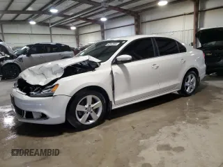 2013 Volkswagen Jetta TDI with VIN 3VWLL7AJXDM206155, listed as a Copart auction lot 82047884 with 167,973 mi miles and Salvage title. Bid and sale history available at DreamBid. Image 1.
