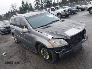 2010 Mercedes-Benz GL-Class GL 450 with VIN 4JGBF7BE5AA587487, listed as a IAAI auction lot 41208541 with 1 mi miles. Bid and sale history available at carsss.com. Image 1.