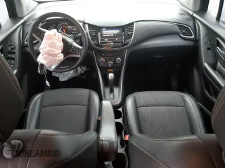 2021 Chevrolet Trax LT with VIN KL7CJLSB8MB343558, listed as a Copart auction lot 44611825 with 39,896 mi miles and Salvage Title. Bid and sale history available at DreamBid. Image 8.