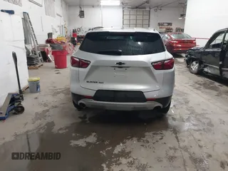 2020 Chevrolet Blazer LT с VIN 3GNKBJRS9LS624655, выставлен на аукционе IAAI как лот 41707430 с пробегом 99 335 миль миль и . История ставок и продаж доступна на DreamBid. Изображение 16.