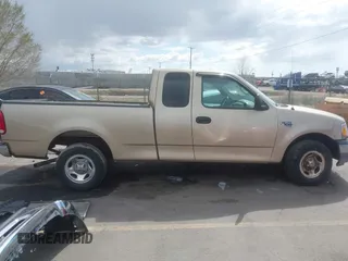 2000 Ford F-150 XL with VIN 1FTRX17W1YNB40253, listed as a IAAI auction lot 41959667 with 1 mi miles. Bid and sale history available at carsss.com. Image 13.