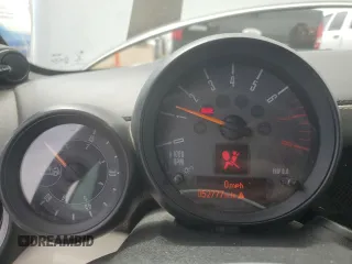 2015 MINI Convertible S z VIN WMWZP3C52FT298857, wystawiony jako Copart lot #58149145 z przebiegiem 52 777 mil mil oraz Szkoda całkowita • Salvage title. Historia ofert i sprzedaży dostępna na DreamBid. Obrazek 9.