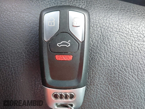 2018 Audi A4 Premium Plus z VIN WAULMAF47JA233268, wystawiony jako IAAI lot #42111509 z przebiegiem 54 352 mil mil oraz . Historia ofert i sprzedaży dostępna na DreamBid. Obrazek 11.