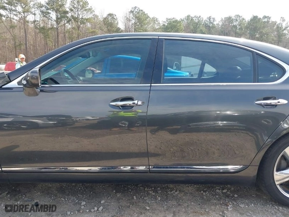 2008 Lexus LS 460 LWB with VIN JTHGL46F485030205, listed as a IAAI auction lot 41764479 with NaN miles. Bid and sale history available at carsss.com. Image 14.