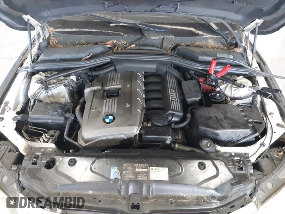 2007 BMW 5 Series 530xi with VIN WBANN73507CN03752, listed as a IAAI auction lot 42786572 with 250,683 mi miles and . Bid and sale history available at DreamBid. Image 10.