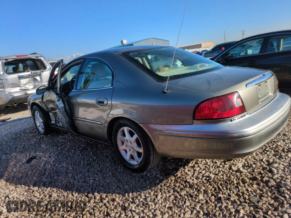 2001 Mercury Sable LS z VIN 1MEFM53281G634785, wystawiony jako Copart lot #46859685 z przebiegiem 202 024 mil mil oraz Czysty tytuł • Clean title. Historia ofert i sprzedaży dostępna na DreamBid. Obrazek 2.