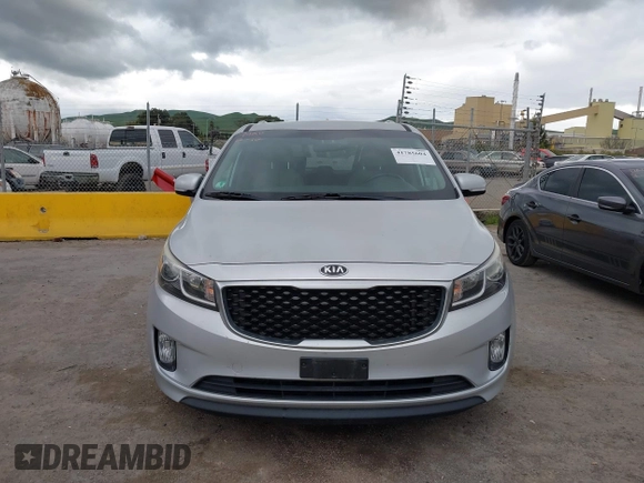 2016 Kia Sedona EX with VIN KNDMC5C13G6100420, listed as a IAAI auction lot 41785604 with 142,677 mi miles. Bid and sale history available at carsss.com. Image 6.