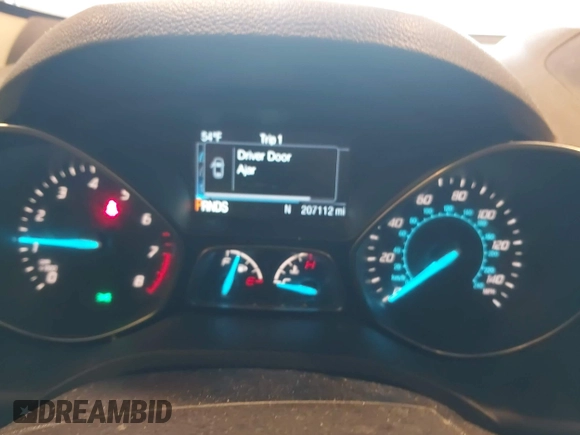 2016 Ford Escape SE with VIN 1FMCU9G96GUB81842, listed as a IAAI auction lot 41942182 with 207,112 mi miles. Bid and sale history available at carsss.com. Image 7.