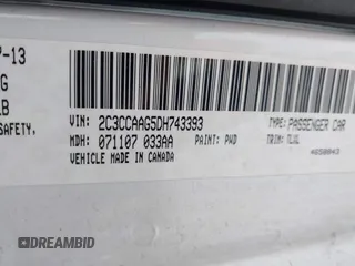 2013 Chrysler 300 z VIN 2C3CCAAG5DH743393, wystawiony jako IAAI lot #41585284 z przebiegiem 134 429 mil mil oraz . Historia ofert i sprzedaży dostępna na DreamBid. Obrazek 9.