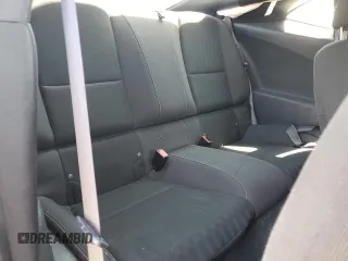 2013 Chevrolet Camaro LS z VIN 2G1FA1E36D9160856, wystawiony jako Copart lot #58444415 z przebiegiem 152 328 mil mil oraz Czysty tytuł • Clean title. Historia ofert i sprzedaży dostępna na DreamBid. Obrazek 10.