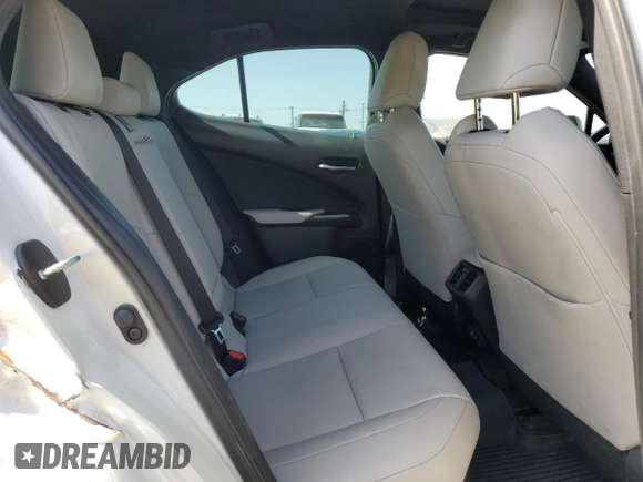 2024 Lexus UX 250h Premium with VIN JTHP9JBH5R2076214, listed as a Copart auction lot 61501865 with 17,221 mi miles and Salvage title. Bid and sale history available at DreamBid. Image 10.