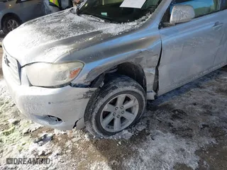2009 Toyota Highlander with VIN JTEES41AX92141184, listed as a IAAI auction lot 41397140 with 263,056 mi miles. Bid and sale history available at carsss.com. Image 6.