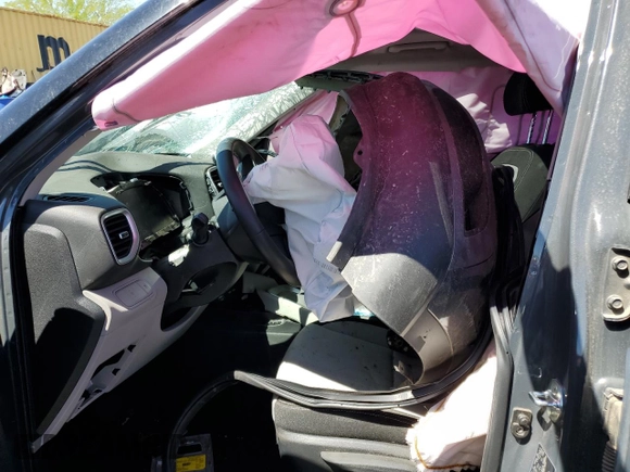 2024 Hyundai Venue SEL with VIN KMHRC8A30RU302430, listed as a Copart auction lot 56963455 with Not provided miles and Salvage title. Bid and sale history available at DreamBid. Image 7.
