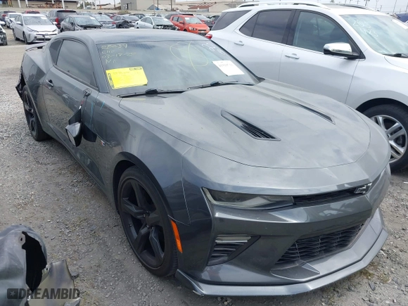 2017 Chevrolet Camaro 2SS with VIN 1G1FG1R72H0150305, listed as a IAAI auction lot 41910711 with 81,003 mi miles. Bid and sale history available at carsss.com. Image 1.
