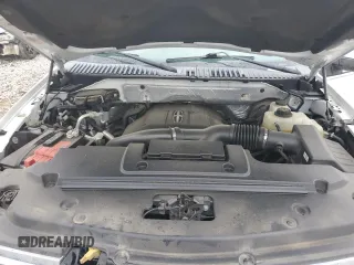 2015 Lincoln Navigator z VIN 5LMJJ3HT1FEJ03496, wystawiony jako Copart lot #77615394 z przebiegiem 118 636 mil mil oraz Szkoda całkowita • Salvage title. Historia ofert i sprzedaży dostępna na DreamBid. Obrazek 13.