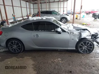 2019 Toyota 86 with VIN JF1ZNAA17K8703658, listed as a IAAI auction lot 41302318 with 47,132 mi miles. Bid and sale history available at carsss.com. Image 13.