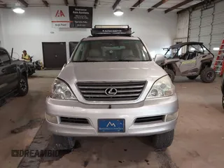 2008 Lexus GX 470 with VIN JTJBT20X980159326, listed as a IAAI auction lot 41764696 with 207,233 mi miles. Bid and sale history available at carsss.com. Image 13.