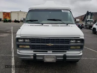 1994 Chevrolet Chevy Van z VIN 1GBEG25K0RF155749, wystawiony jako Copart lot #43805835 z przebiegiem 136 959 mil mil oraz Szkoda całkowita • Salvage title. Historia ofert i sprzedaży dostępna na DreamBid. Obrazek 5.