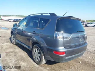 2012 Mitsubishi Outlander ES with VIN JA4AS2AWXCU002066, listed as a IAAI auction lot 42084033 with 160,597 mi miles. Bid and sale history available at carsss.com. Image 3.