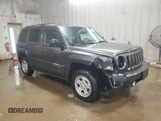 2016 Jeep Patriot Sport with VIN 1C4NJRBB5GD685850, listed as a Copart auction lot 49513455 with 127,300 mi miles and Salvage Title. Bid and sale history available at carsss.com. Image 4.