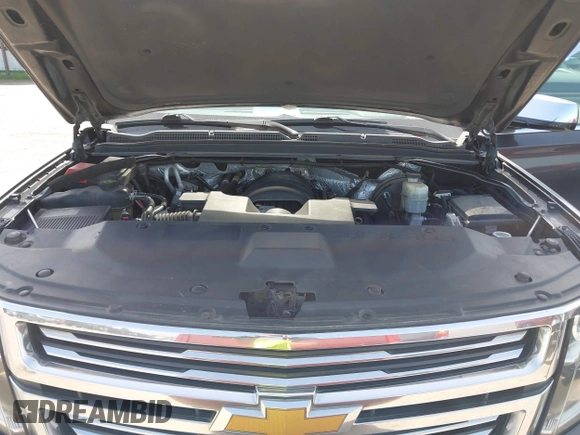 2015 Chevrolet Tahoe LTZ with VIN 1GNSCCKC2FR170090, listed as a IAAI auction lot 42616452 with 249,940 mi miles and . Bid and sale history available at DreamBid. Image 10.