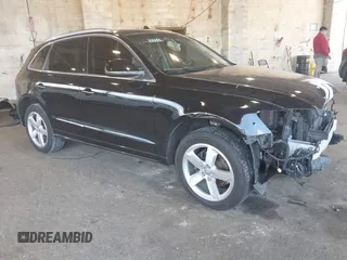 2011 Audi Q5 Premium Plus z VIN WA1DKAFP1BA013532, wystawiony jako IAAI lot #42308580 z przebiegiem 70 884 mil mil oraz . Historia ofert i sprzedaży dostępna na DreamBid. Obrazek 1.