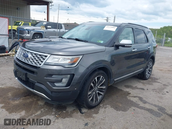 2016 Ford Explorer Platinum z VIN 1FM5K8HT8GGD34030, wystawiony jako IAAI lot #42134884 z przebiegiem 108 723 mil mil oraz . Historia ofert i sprzedaży dostępna na DreamBid. Obrazek 17.