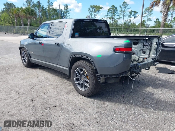 2022 Rivian R1T Launch Edition with VIN 7FCTGAAL9NN004060, listed as a IAAI auction lot 41637884 with 40,268 mi miles. Bid and sale history available at carsss.com. Image 3.
