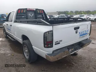 2007 Dodge Ram 2500 ST with VIN 3D7KR28C77G740987, listed as a IAAI auction lot 41871734 with 232,568 mi miles. Bid and sale history available at carsss.com. Image 3.