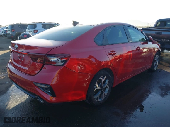 2021 Kia Forte FE with VIN 3KPF24AD9ME387707, listed as a IAAI auction lot 41020343 with 68,737 mi miles. Bid and sale history available at carsss.com. Image 4.