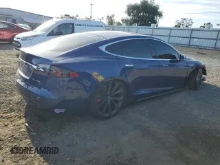 2019 Tesla Model S 75D с VIN 5YJSA1E23KF334579, выставлен на аукционе Copart как лот 56935615 с пробегом Не указан миль и Списание • Salvage title. История ставок и продаж доступна на DreamBid. Изображение 3.