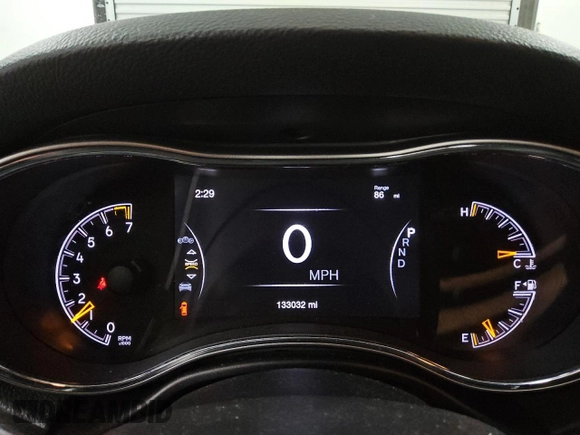 2018 Jeep Grand Cherokee Altitude with VIN 1C4RJEAGXJC185526, listed as a Copart auction lot 46319385 with 133,032 mi miles and Clean Title. Bid and sale history available at carsss.com. Image 9.
