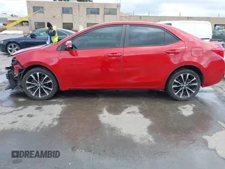 2017 Toyota Corolla L z VIN 5YFBURHE3HP715325, wystawiony jako IAAI lot #41804657 z przebiegiem 74 648 mil mil oraz . Historia ofert i sprzedaży dostępna na DreamBid. Obrazek 14.